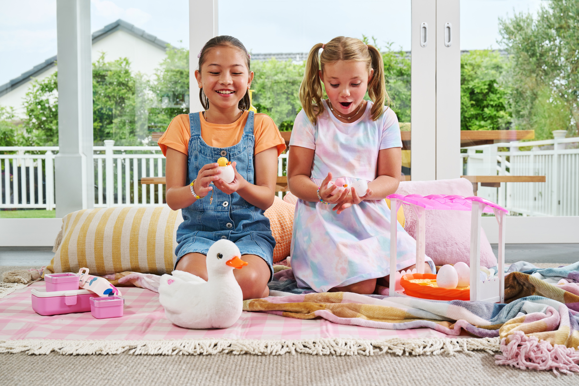 Игрушка ZURU Pets Alive "Мама и малыш" Уточка с утятами с акс. в асс.