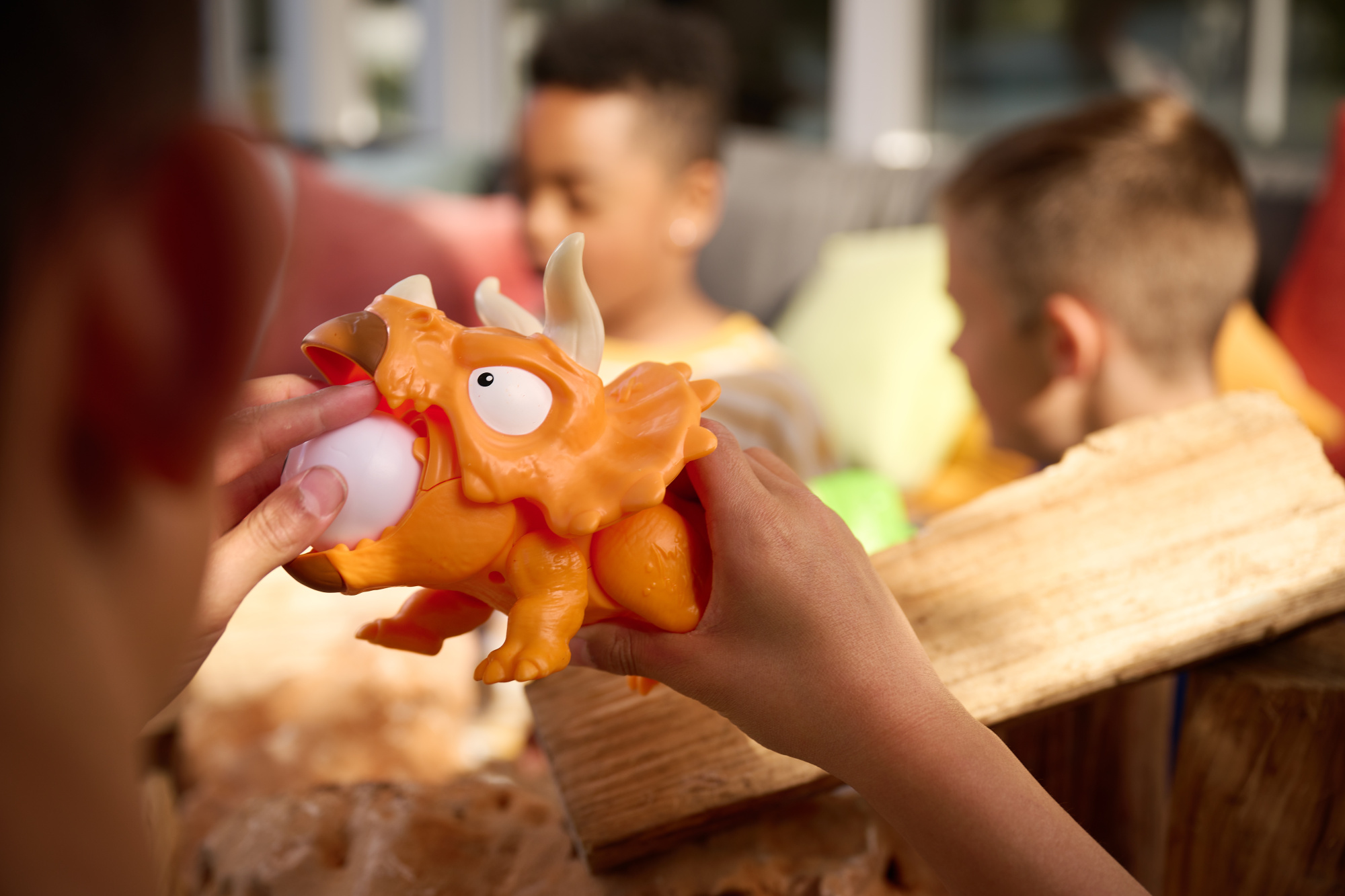 Игрушка Zuru Smashers: "T-Rex Battle mini", в ассортименте