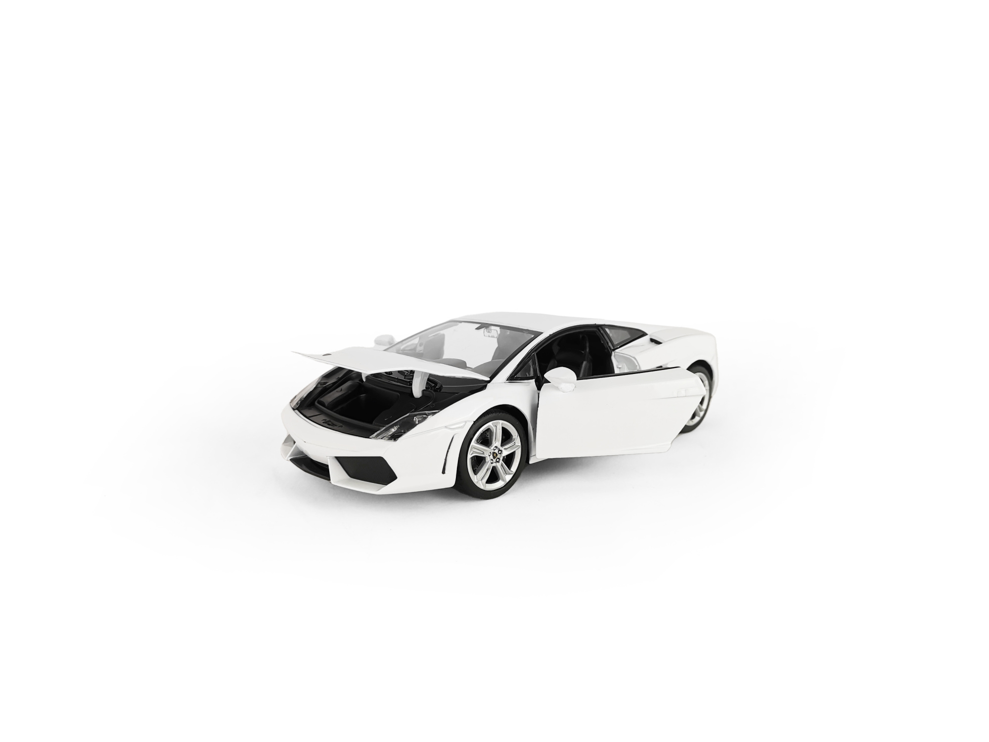 Машинка WELLY 1:24 Lamborghini Gallardo LP560-4, белый