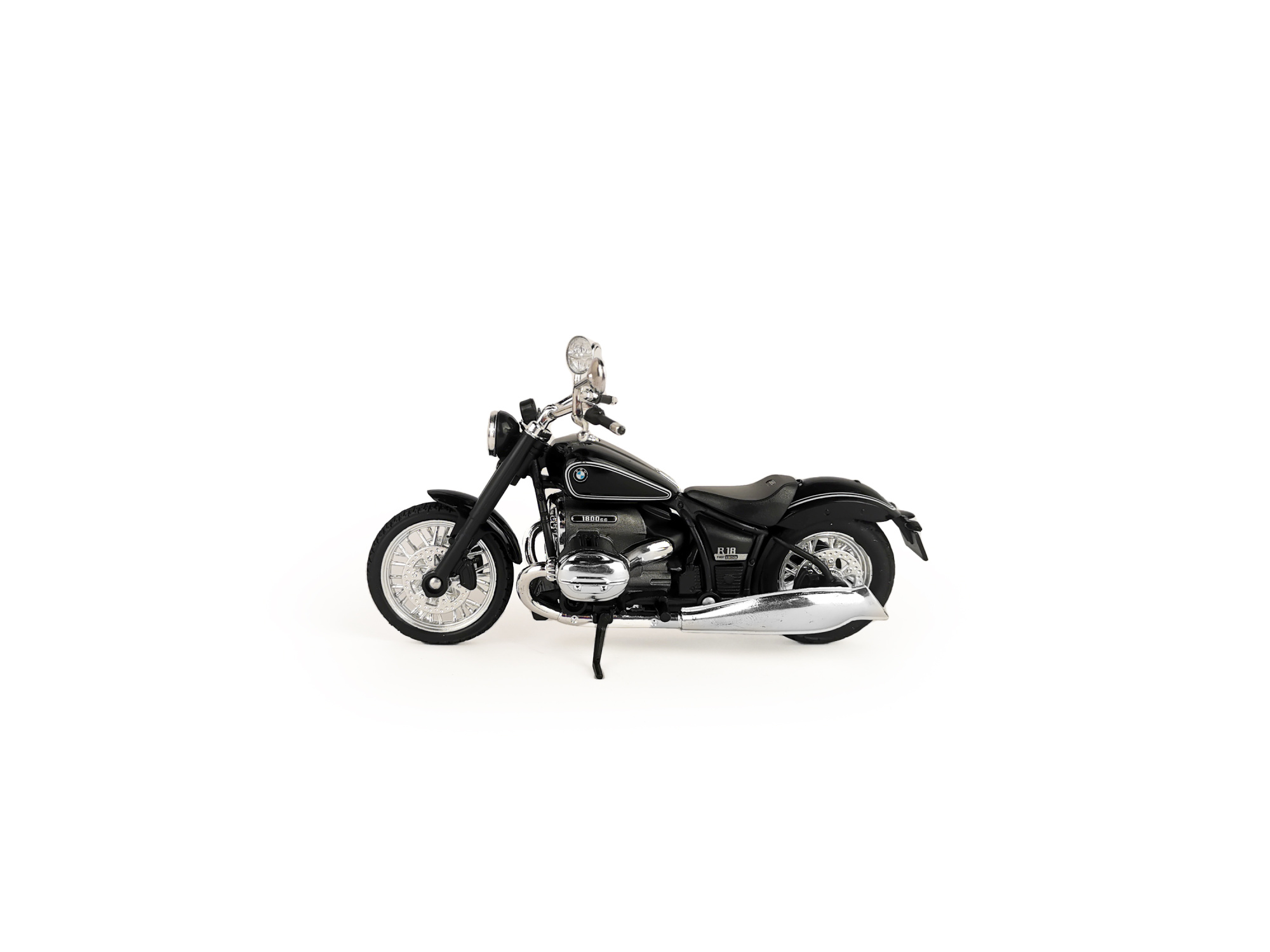 Мотоцикл WELLY 1:18 BMW R 18, черный