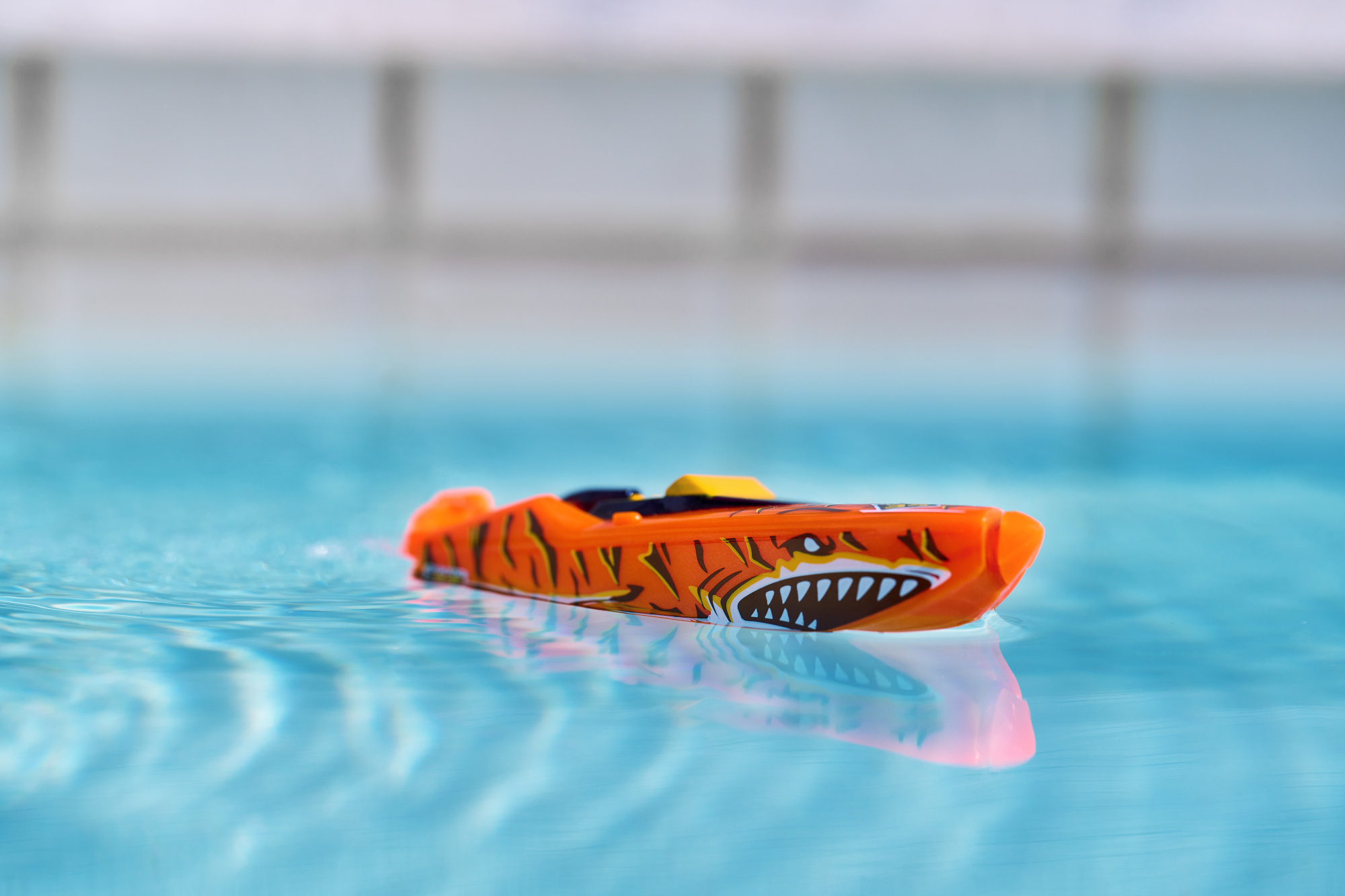 Игрушка ZURU ROBO ALIVE Robo Boats плавающий катер, в асс.