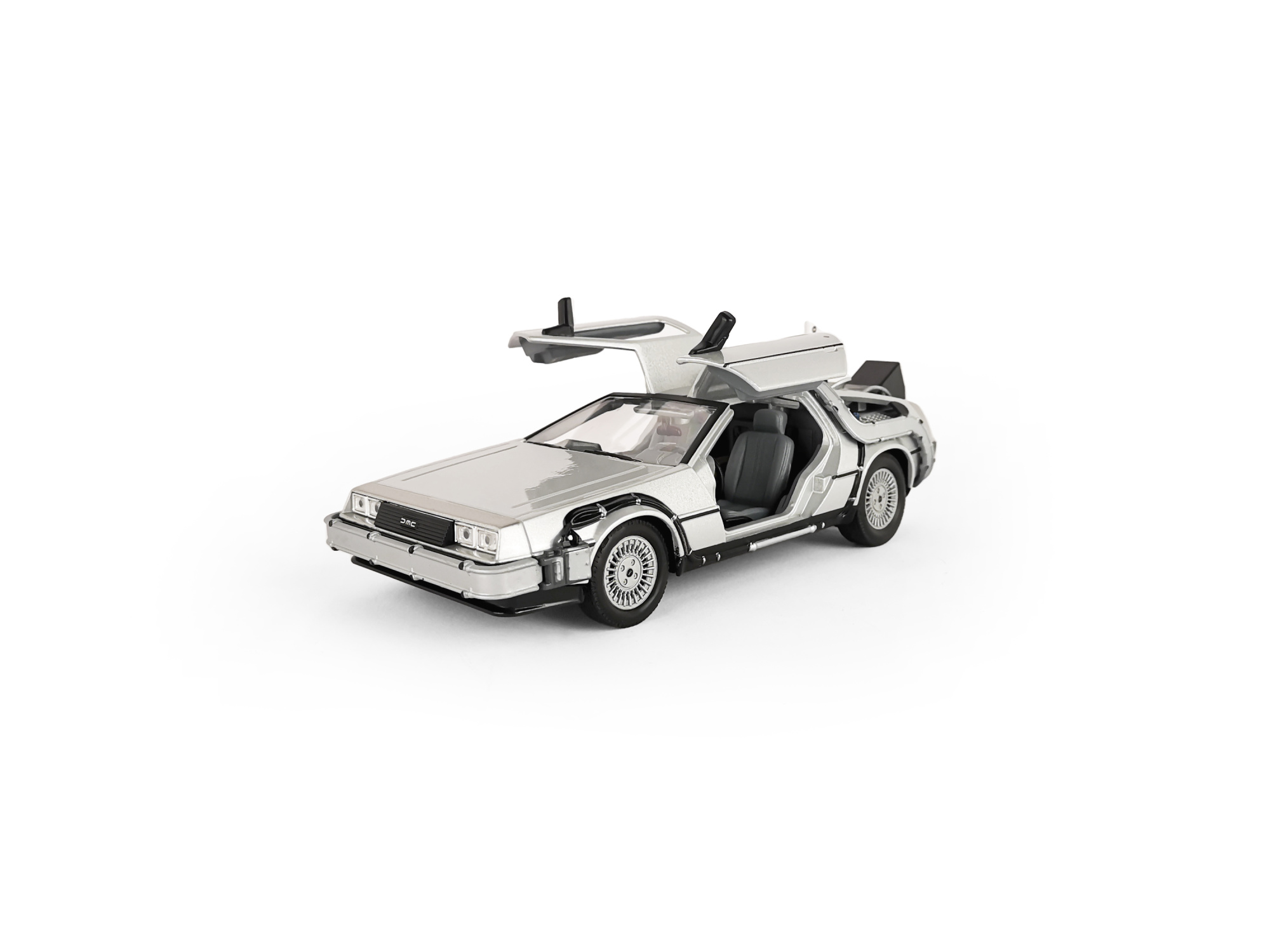 Машинка WELLY 1:24 DeLorean DMC-12 ("Назад в будущее"), серебристый
